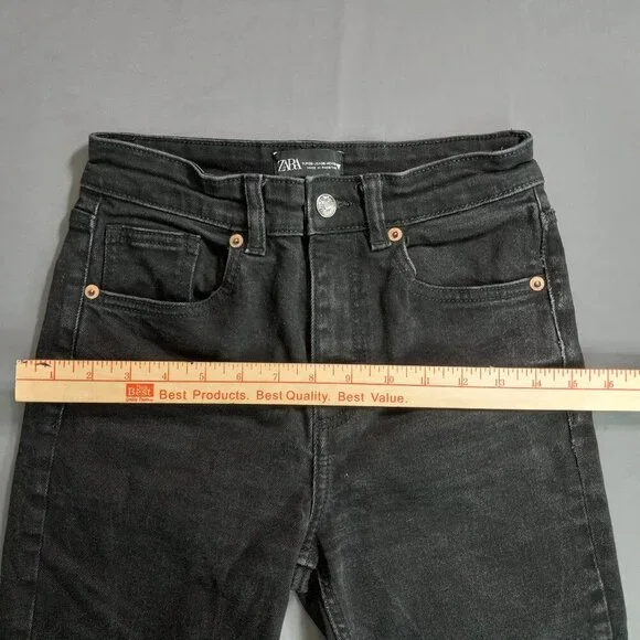 Zara Black High-Rise Frayed Hem Straight Leg Jeans, Size 6 - Picture 7 of 12